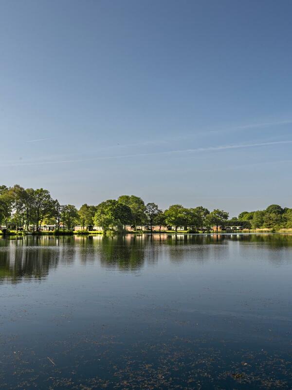 Regal Cranleigh Lodge for sale at Pearl Lake, Herefordshire - lake photo