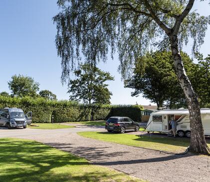5 star caravan touring site at Pearl Lake Herefordshire