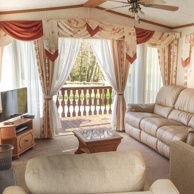 self catering holidays 5 star holiday park Wales