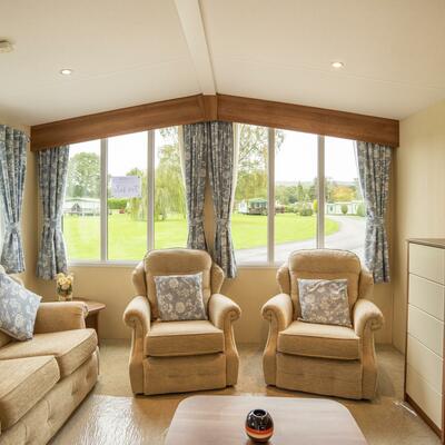 Regal Elegance for sale at Pearl Lake lounge photo