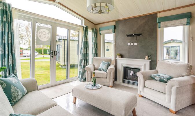 Pemberton Langton holiday home for sale at Pearl Lake Country Holiday Park, herefordshire - lounge photo