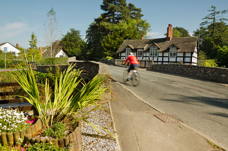 Discover Parks. Cycling holidays in Herefordshire