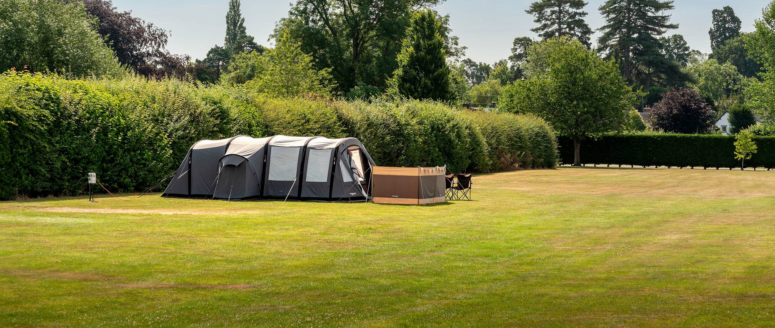 Camping-Discover-Parks-aspect-ratio-2500-1058