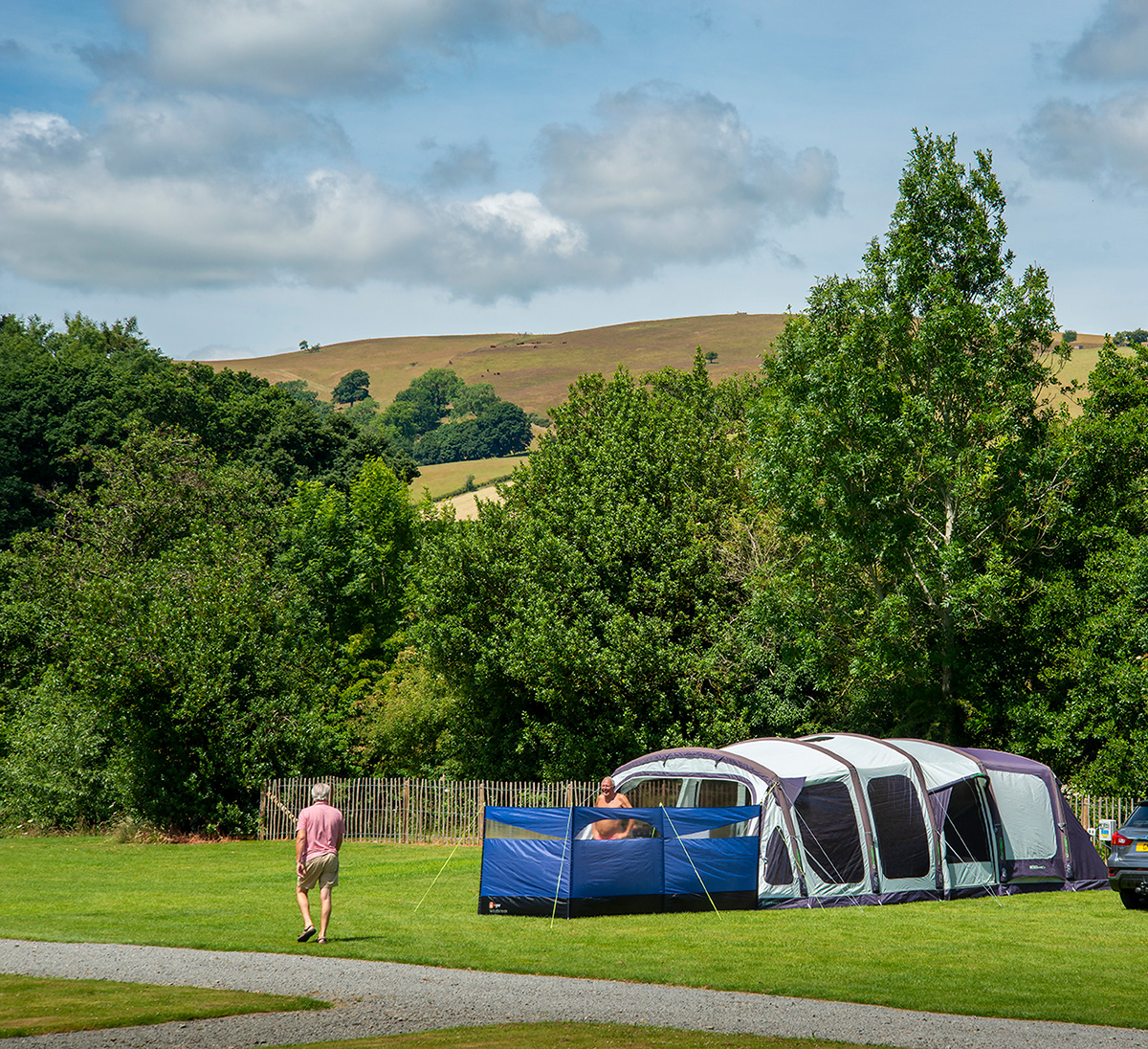 Camping with Electric - Discover Parks