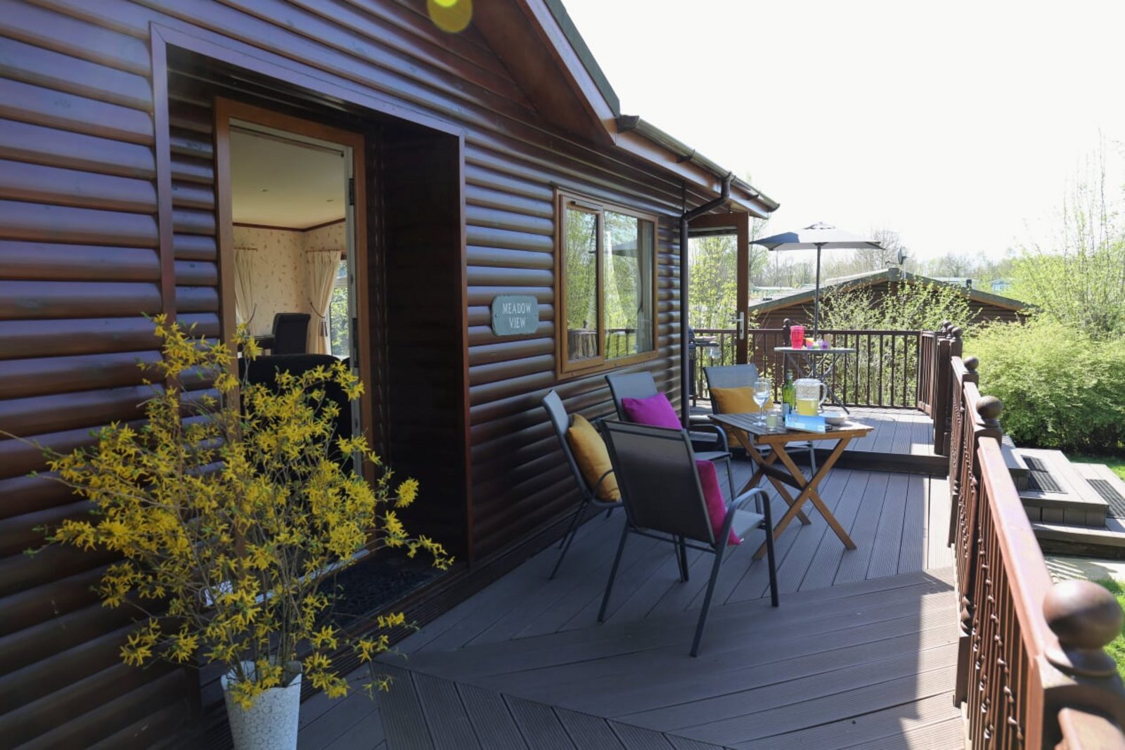 Premium-Lodge-Balcony-Area
