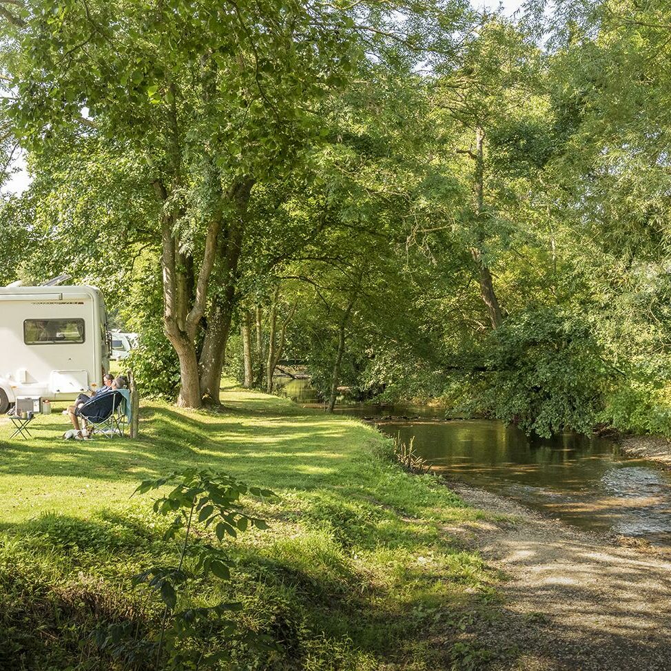 Riverside Touring Pitches - Discover Parks