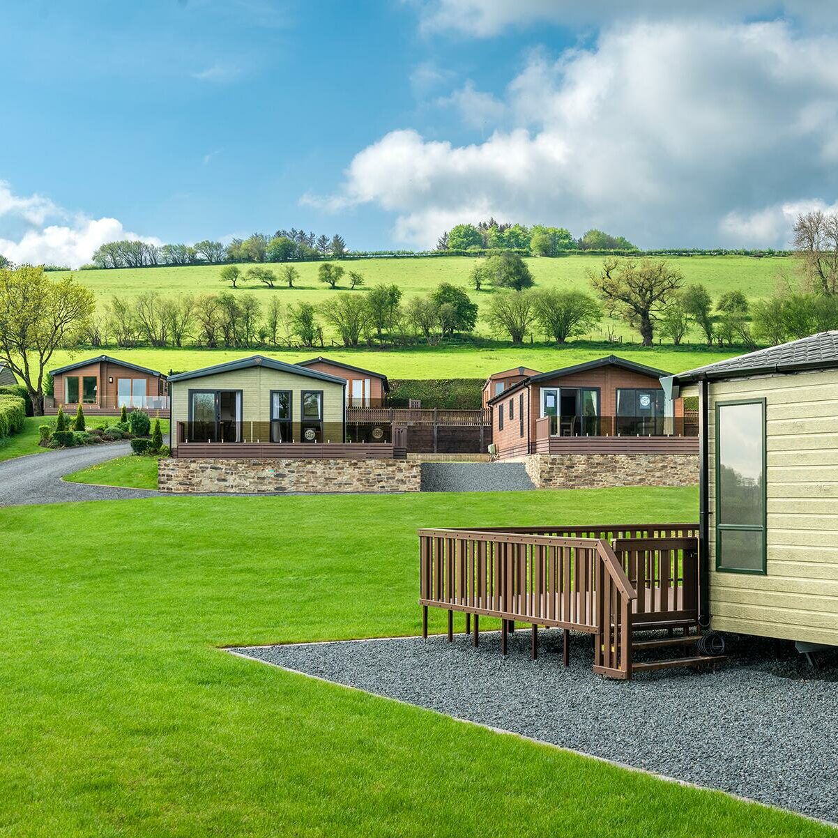 Spacious-Holiday-Homes-aspect-ratio-1-1