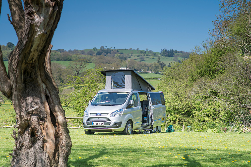 Grass no electric touring - Discover Parks