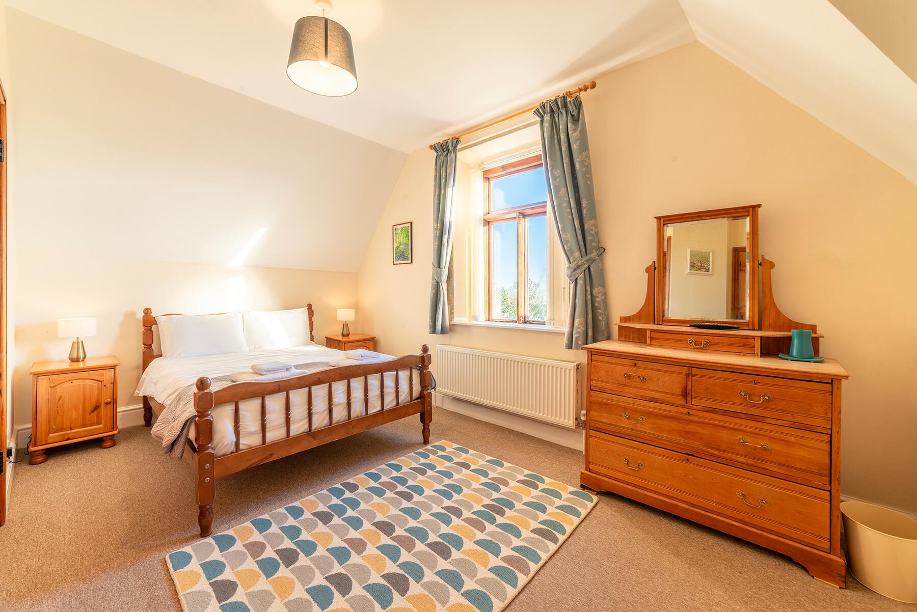 Keepers Holiday Cottage 6 - Discover Parks