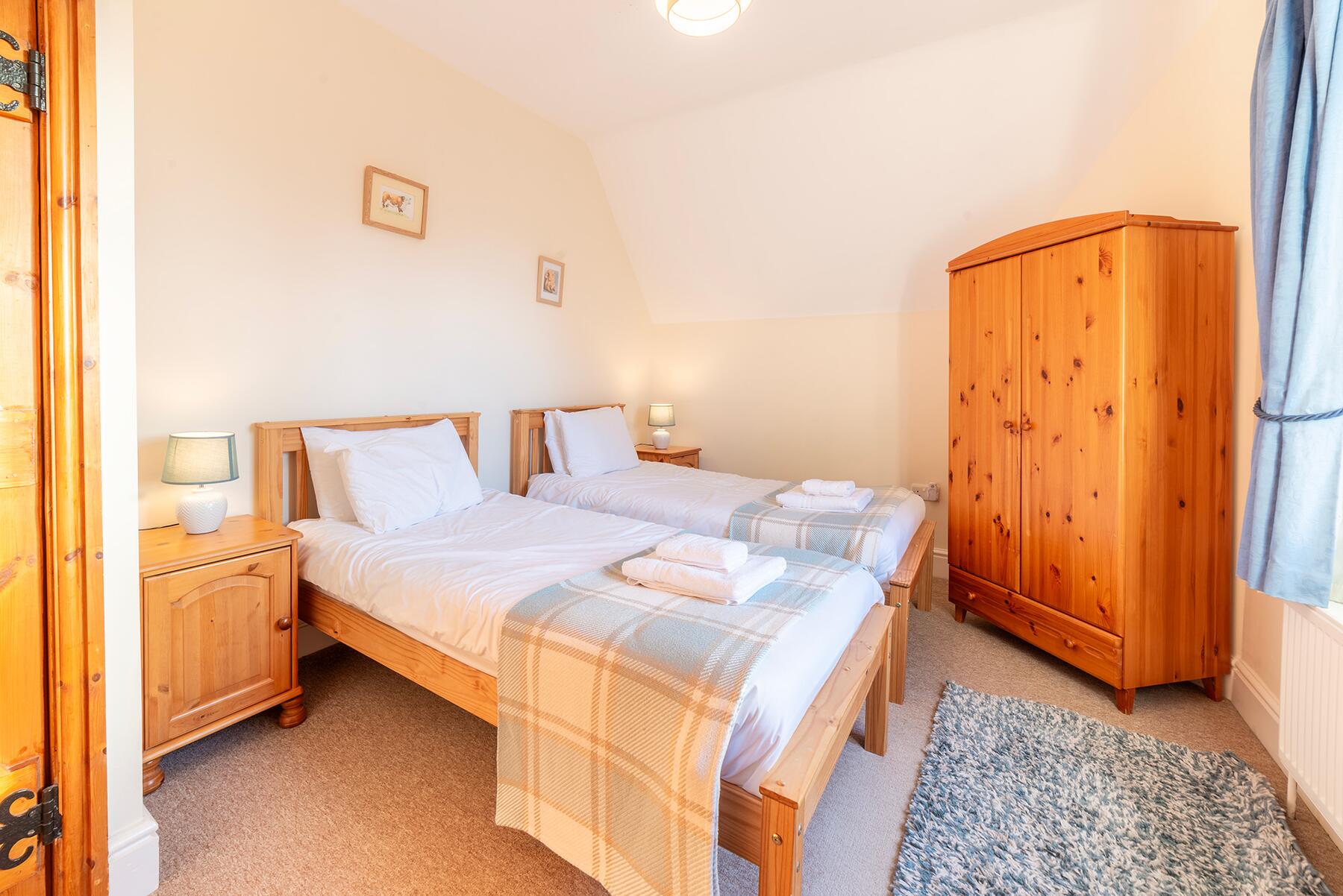 Keepers Holiday Cottage 7 - Discover Parks