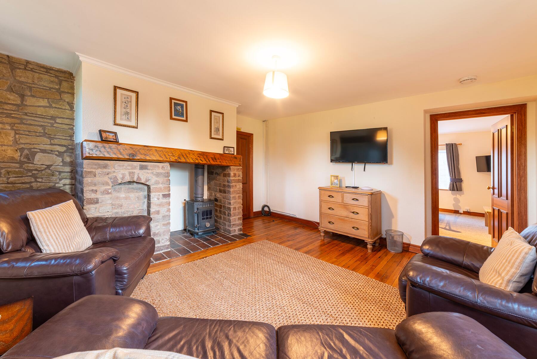 Stables Holiday Cottage 2 - Discover Parks