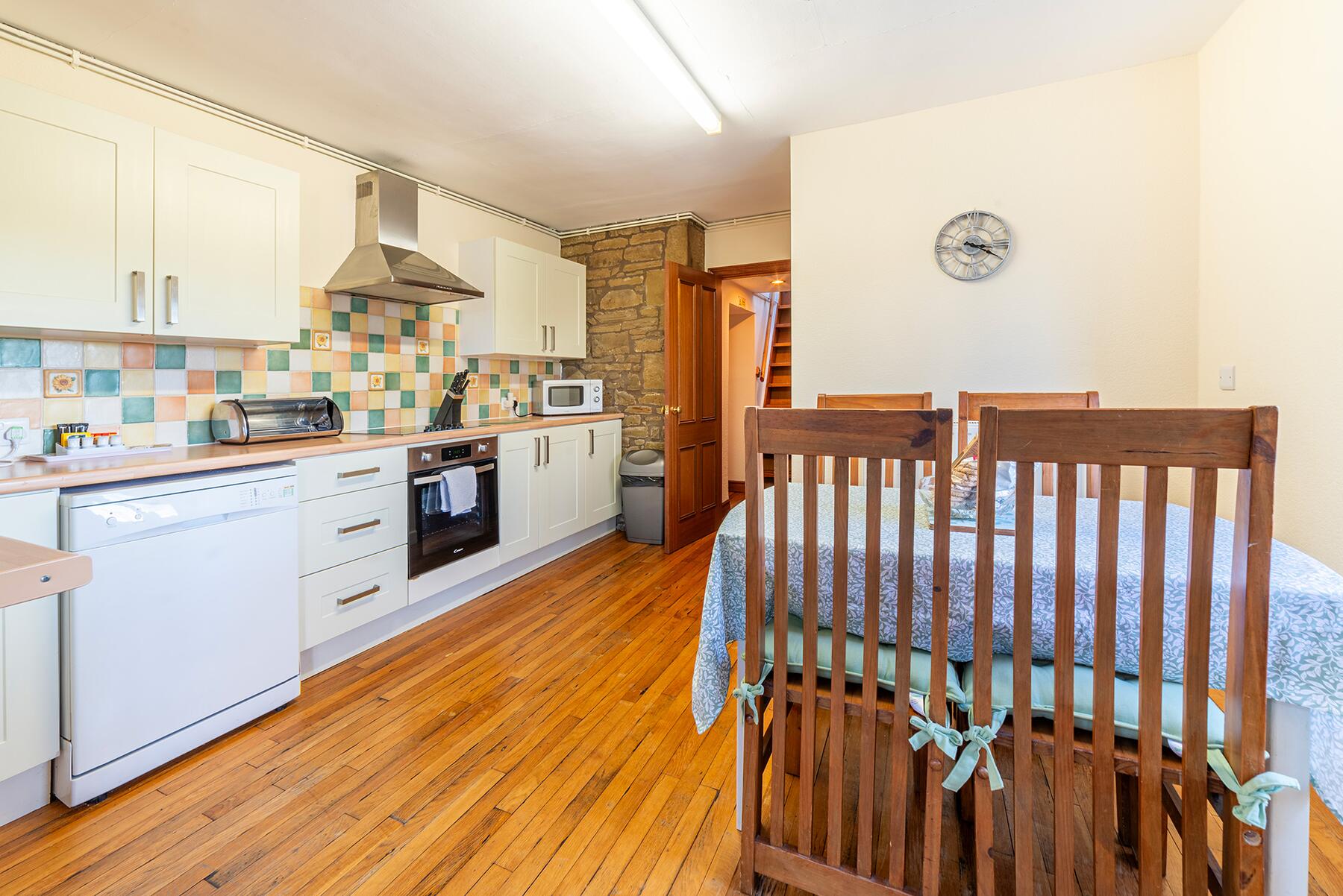 Stables Holiday Cottage 4 - Discover Parks