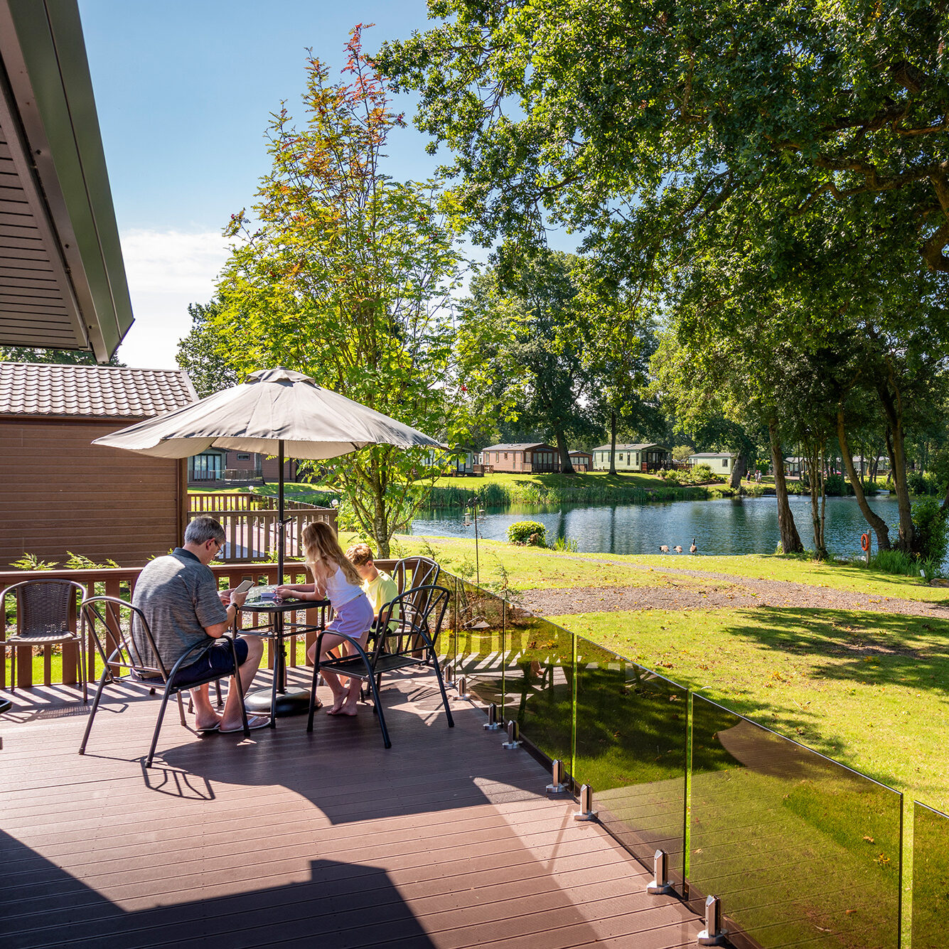 DMC4999-aspect-ratio-1-1