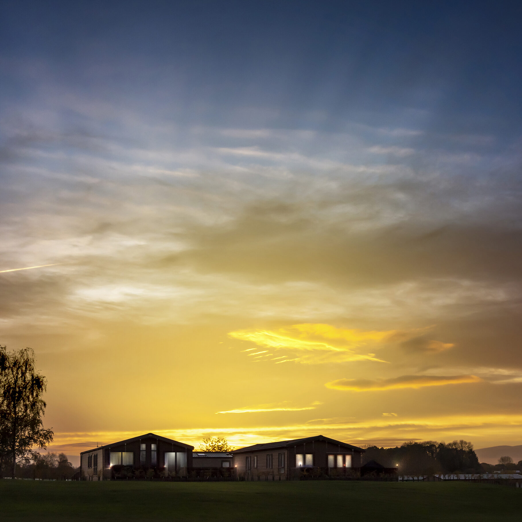 DMC7450-scaled-aspect-ratio-1-1