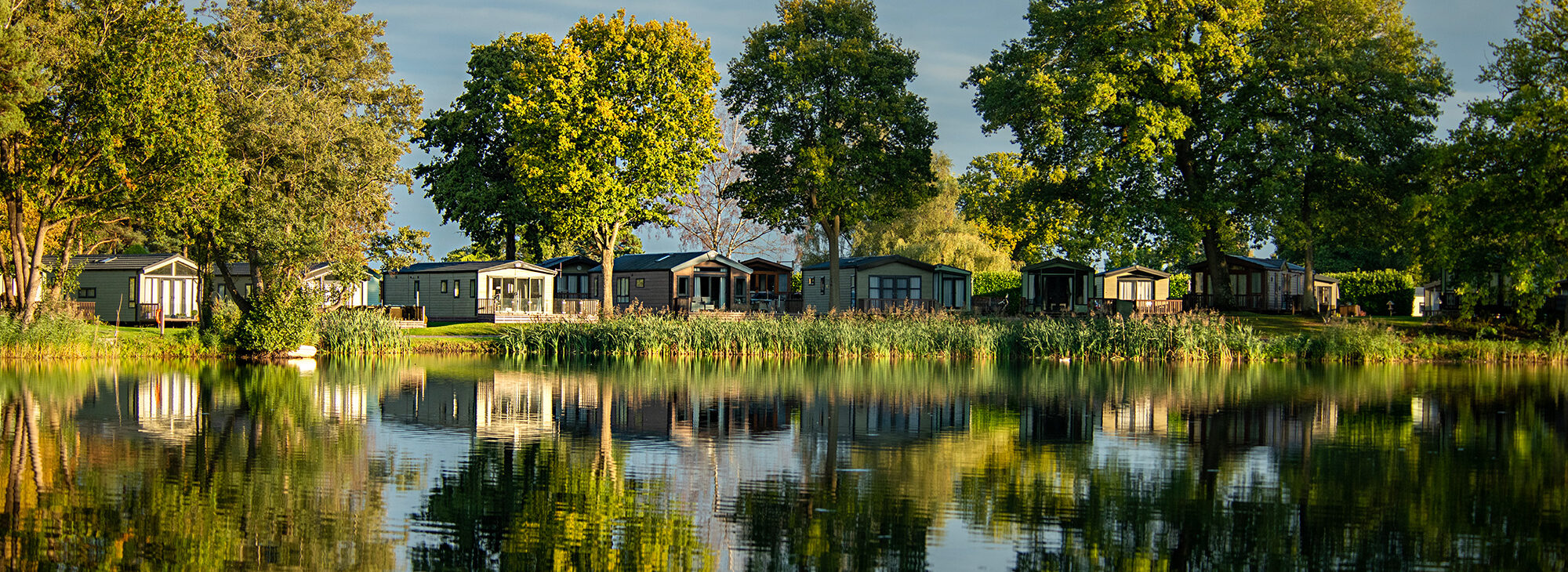 pearl-lake-aspect-ratio-2000-730