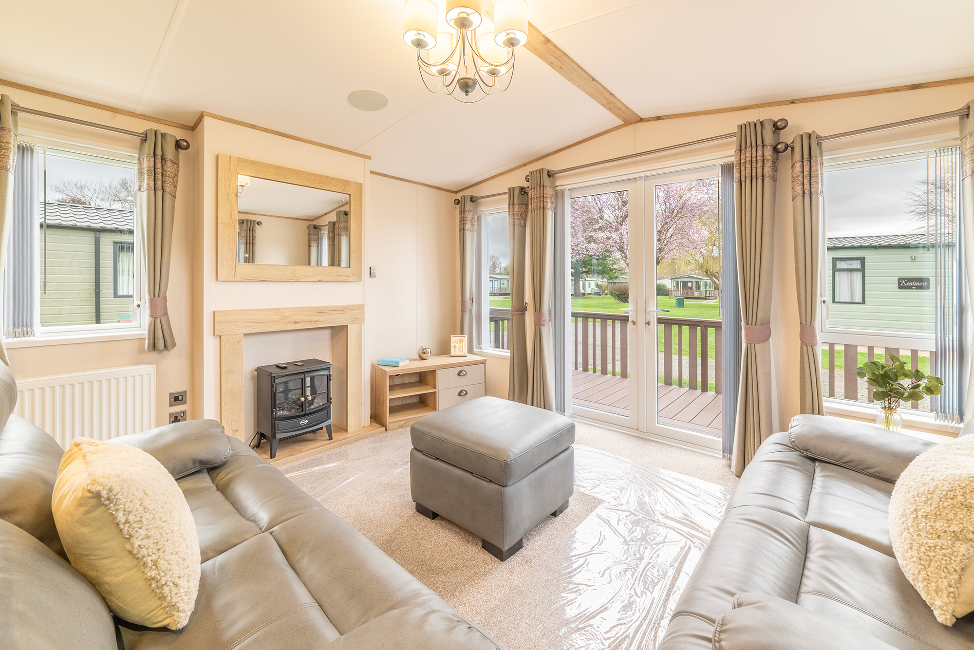ABI Ambleside, pre-owned holiday home for sale at Arrow Bank Country Holiday Park. Lounge photo