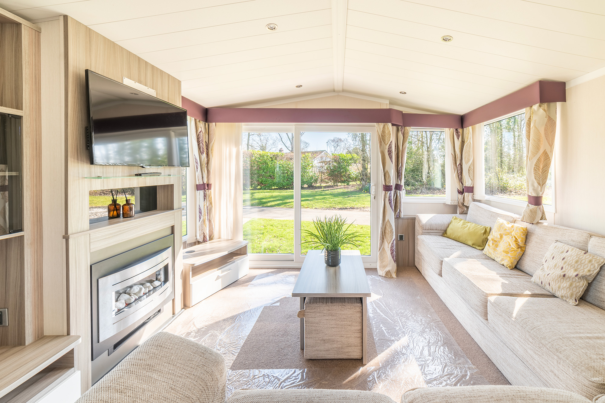 Swift Moselle holiday home for sale at Pearl Lake Country Holiday Park. Living area photo