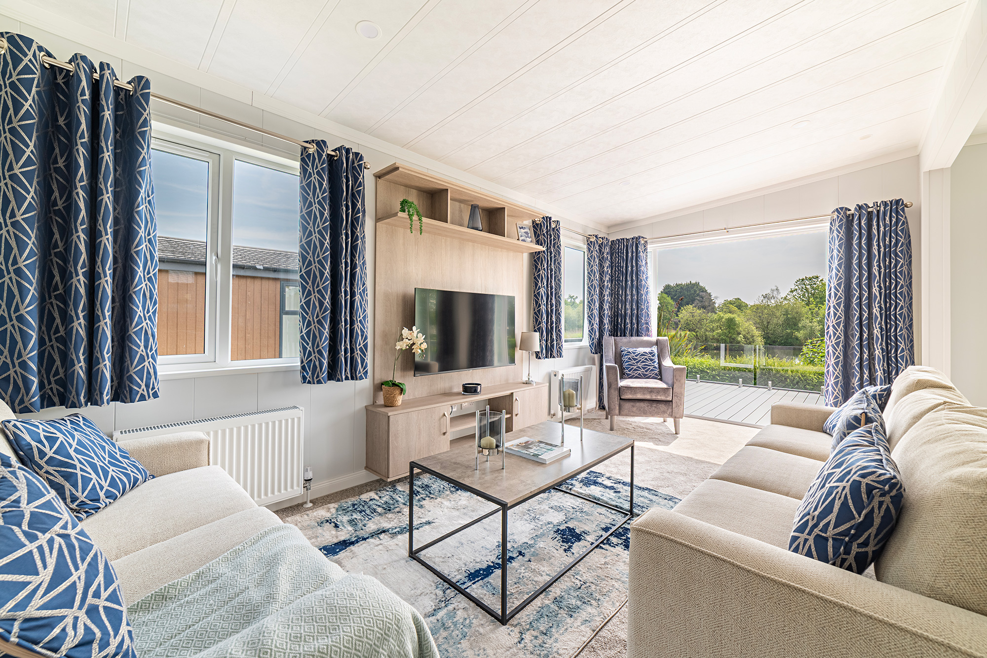 Pemberton Skydale holiday lodge for sale at Pearl Lake Country Holiday Park - Lounge photo with view