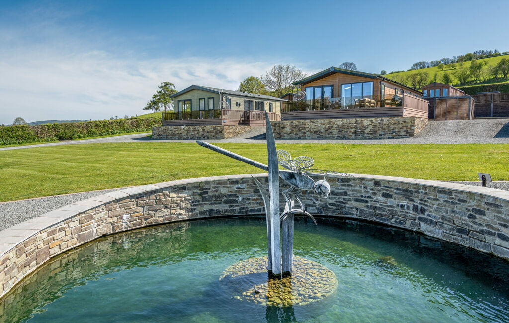 The water and sculpture garden at Rockbridge holiday park.